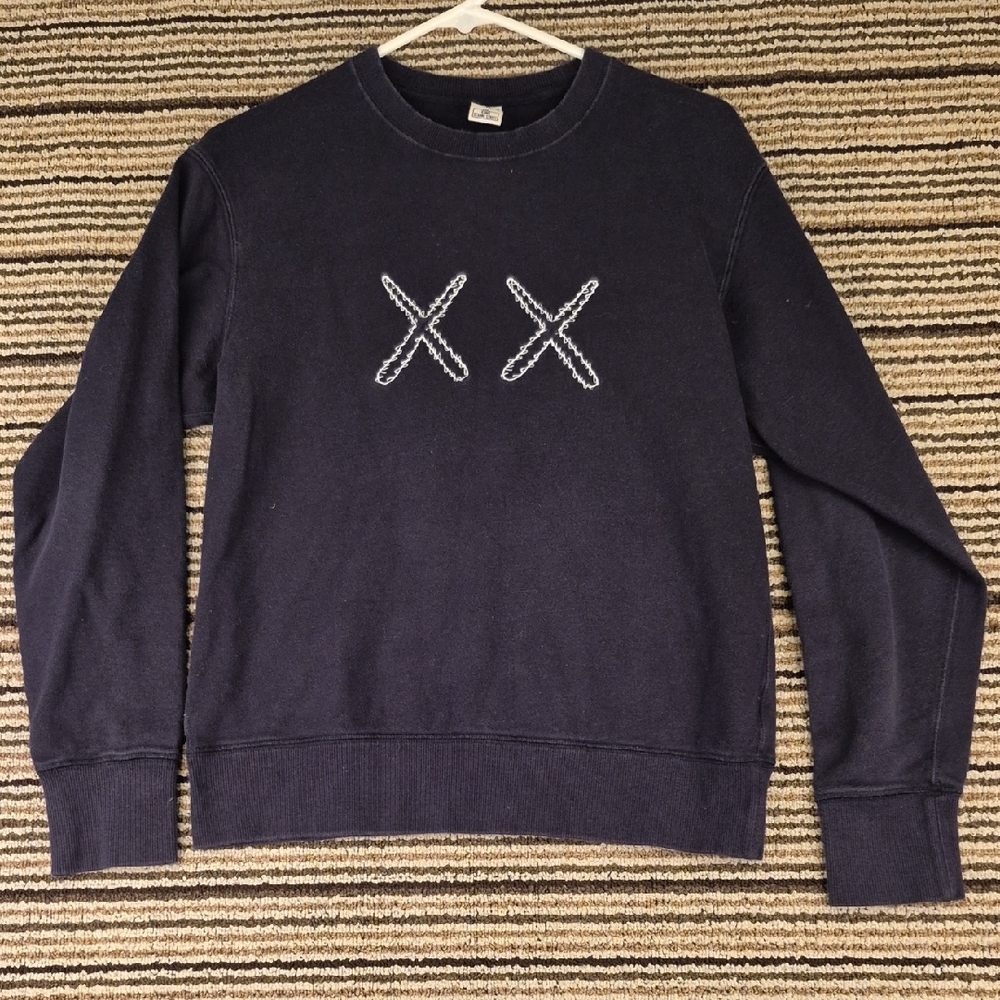 UNIQLO x Kaws Sesame Street Black White Cotton Mens Sz XS Crewneck Sweater‎